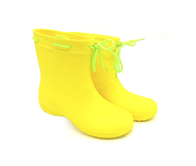 Резиновые сапоги Jose Amorales для девочек желтого цвета.