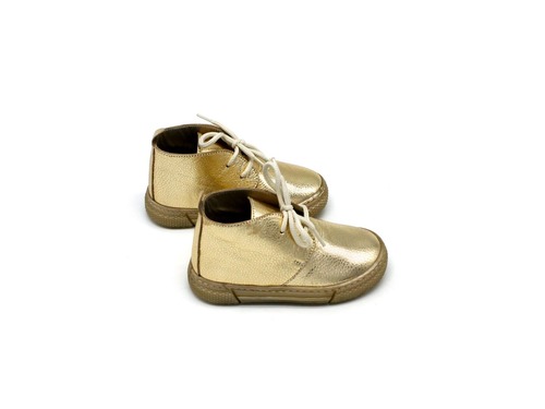 Ботинки Sandalik для девочек золотого цвета Фото 2