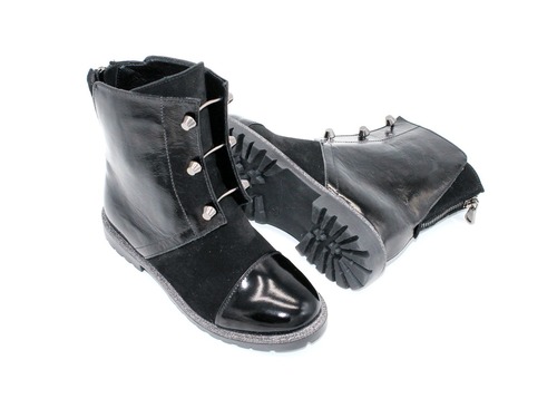 Ботинки Sandalik для девочек черные лак. Фото 3