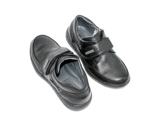 Туфли Constanta для мальчиков черные с липучкой Фото 3