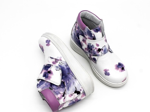 Ботинки Tobi для девочек белые цветочек. Фото 4