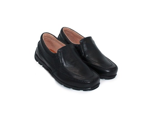Туфли Sandalik для мальчиков чёрного цвета Фото 1
