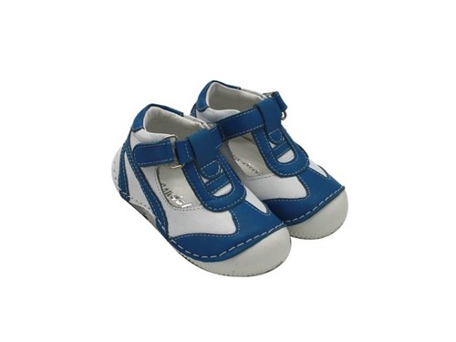 Туфли Sandalik для мальчиков сине-белого цвета Фото 1