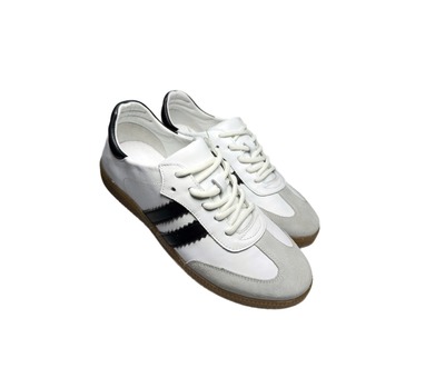 Кросівки білі з бежевим зі змужками Bistfor