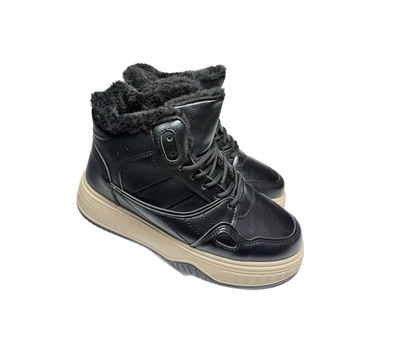 Черевики чорні на кремовій підошві Navigator