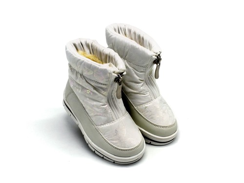 Термо ботинки Сказка для девочек белые с бабочкой Фото 1